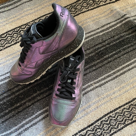 SOLD - Picture 2 of 3